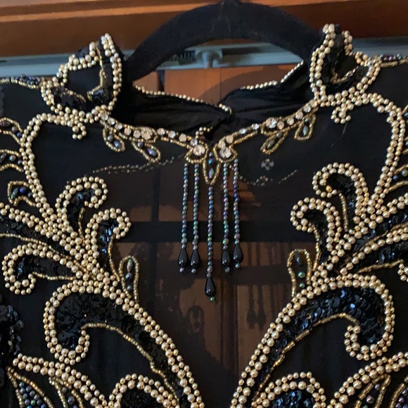 Stunning VINTAGE Landa Silk Beaded Sequin Gown - Picture 3 of 6